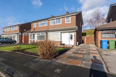 3 bedroom semi-detached house for sale, Chapel Cross Road, Fearnhead, WA2