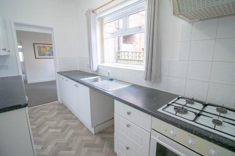 2 bedroom terraced house to rent, Eastwood Road, Kimberley, Nottingham, NG16