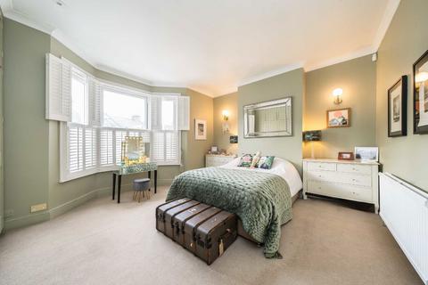 4 bedroom house for sale, Honeybrook Road, London SW12