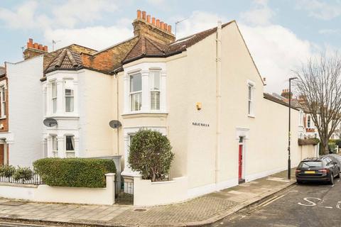 Honeybrook Road, London SW12