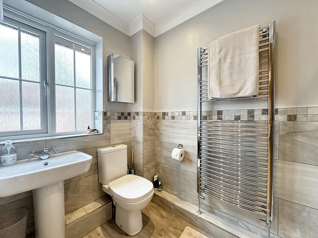 Ensuite