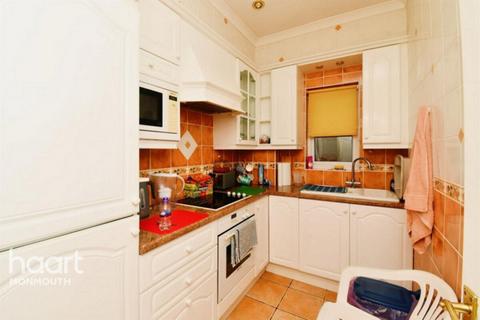 2 bedroom flat for sale, Monnow, Monmouth