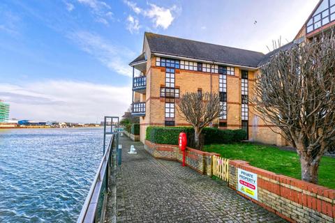 Emerald Quay, Shoreham-By-Sea