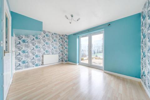 2 bedroom end of terrace house for sale, Carterton,  Oxfordshire,  OX18