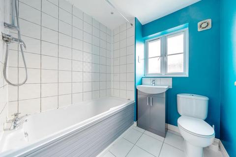 2 bedroom end of terrace house for sale, Carterton,  Oxfordshire,  OX18