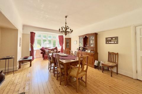 30 Elgin Road, Bournemouth, BH4 9NL
