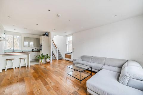 2 bedroom flat for sale, Munster Road, Munster Village, London, SW6