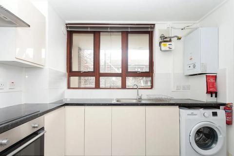 3 bedroom flat to rent, Purcell Street, Hoxton, N1