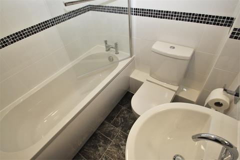 1 bedroom flat to rent, William Court 1A Hows Road, Uxbridge, Middlesex