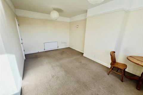 2 bedroom ground floor flat to rent, BPC01313 Cromwell Road, St. Andrews, Bristol, BS6