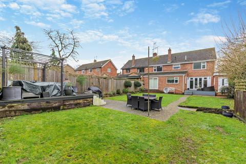 4 bedroom semi-detached house for sale, Mallings Drive, Bearsted, Maidstone