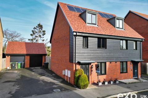 3 bedroom semi-detached house for sale, Rowan Street, West Malling ME19