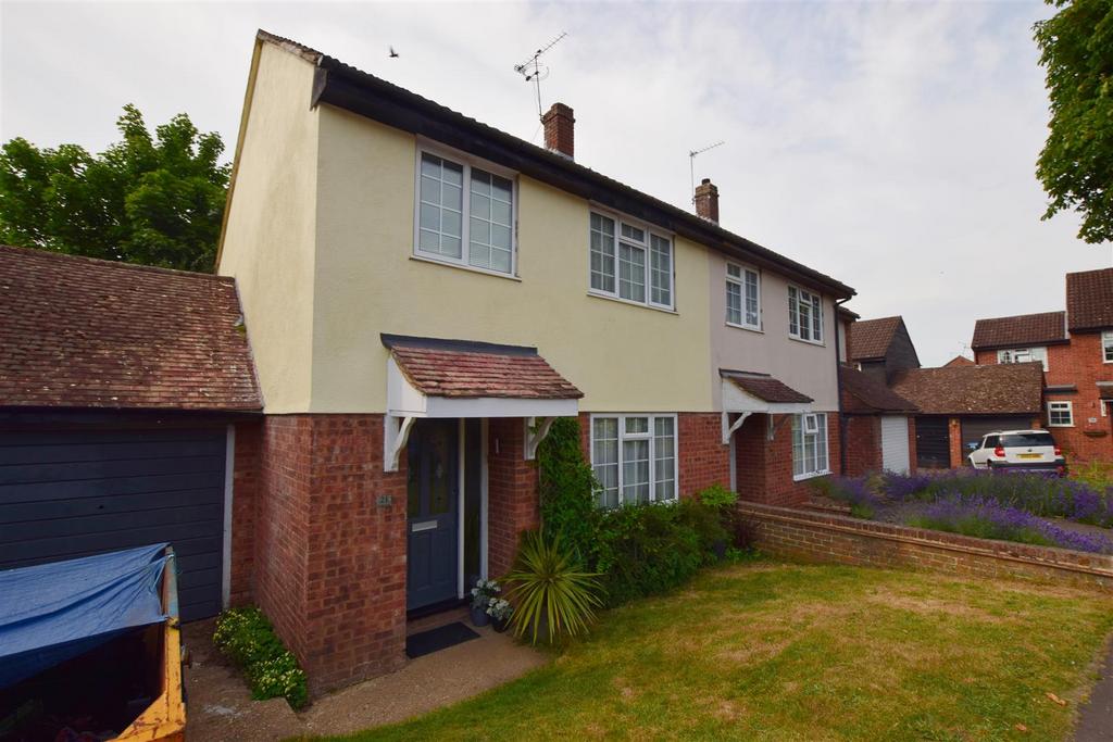 Claverton Close Bovingdon Hemel 3 Bed Semi detached House 450 000 claverton-close-bovingdon-hemel-3-bed-semi-detached-house-450-000