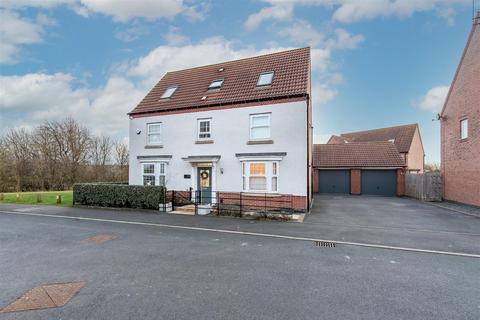 5 bedroom detached house for sale, Poppy Close, Cotgrave