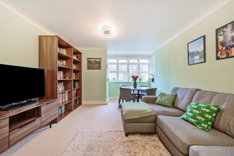 2 bedroom apartment for sale, Elgin Avenue, London