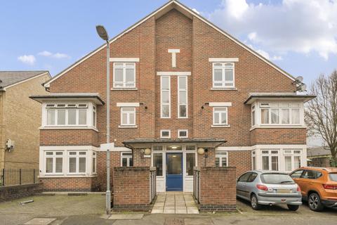 18 Elgin Avenue, London, W12 9NP