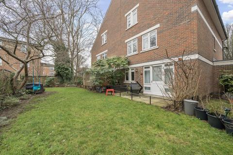18 Elgin Avenue, London, W12 9NP