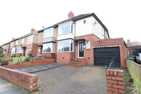 2 bedroom semi-detached house for sale, Lanthwaite Road, Low Fell, Gateshead