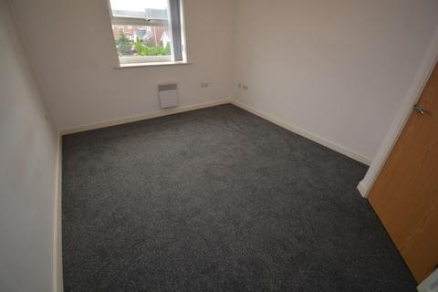 2 bedroom flat to rent, Meadowgate, Springfield, Wigan, WN6 7QG