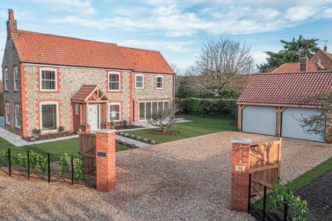 4 bedroom detached house for sale, An exceptional detached home in Blakeney – a must-see!