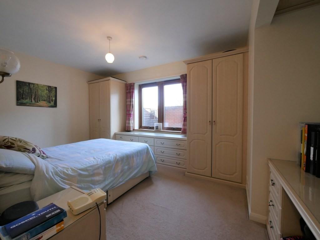 Bedroom1 1