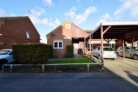 3 bedroom semi-detached house for sale, St Ives Road, Rushy Mead, Leicester, LE4