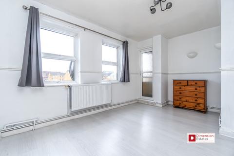 2 bedroom maisonette to rent, Caldecott Way, Lower Clapton, Hackney, E5