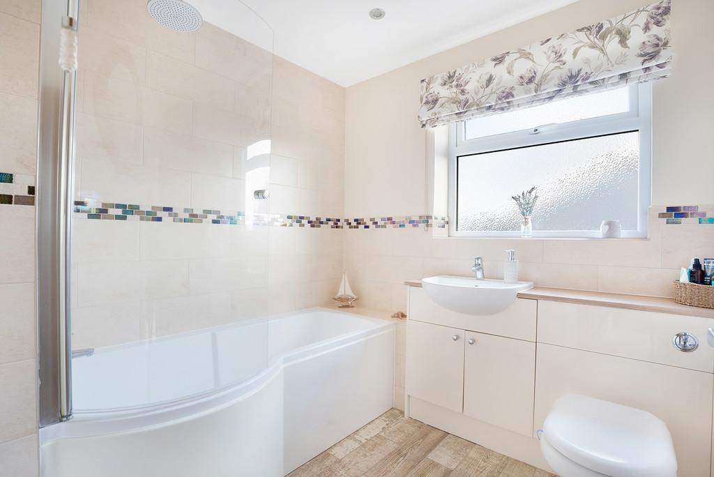 Family bathroom