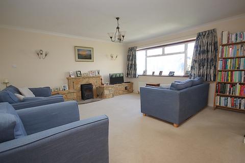 4 bedroom detached house for sale, Carters Way, Wisborough Green