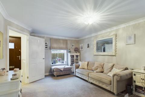 3 bedroom detached house for sale, Hempstalls Close, Ware SG12