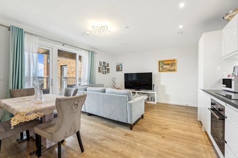 2 bedroom apartment for sale, Kingston Road, New Malden KT3