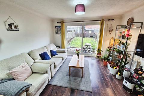 2 bedroom terraced house for sale, Woodlands, Basingstoke RG24