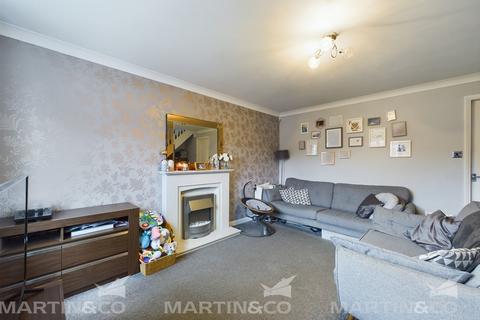 3 bedroom semi-detached house for sale, Castledine Court , Balby