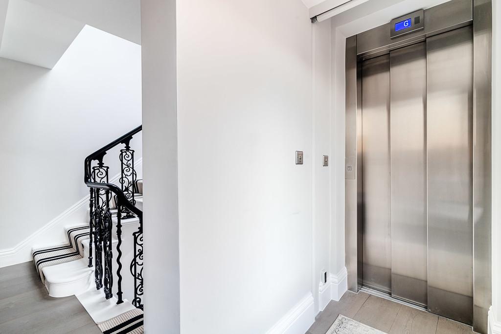 Tavistock Street 32
