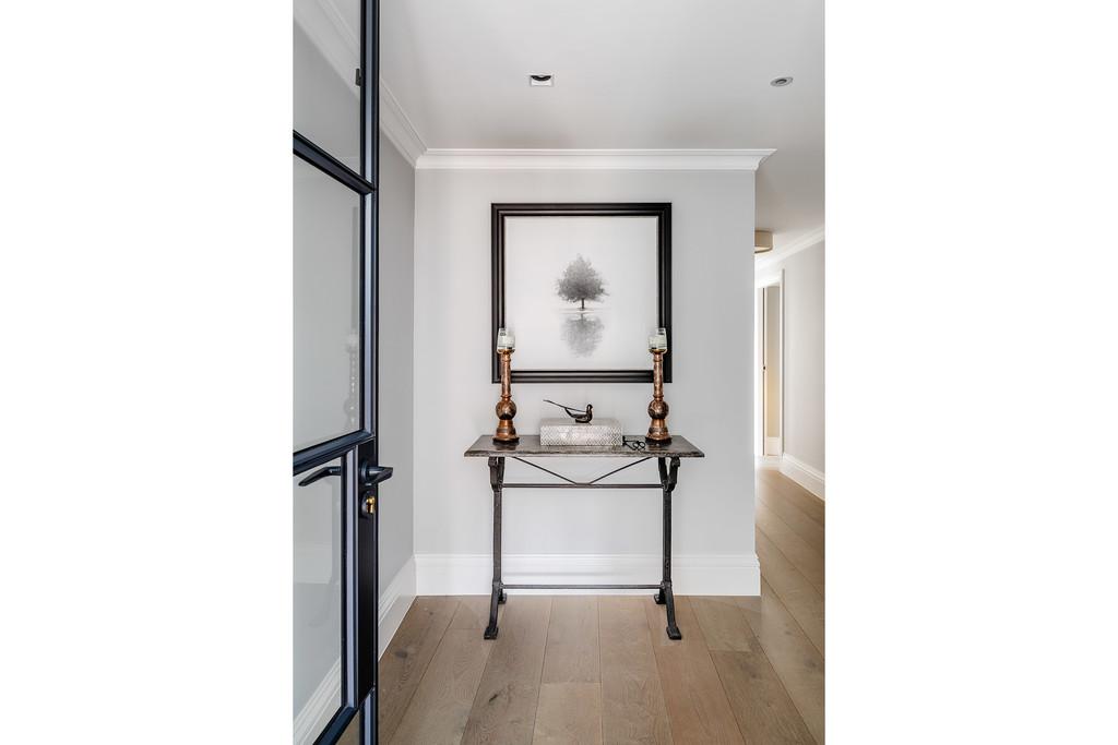 Tavistock Street 16b