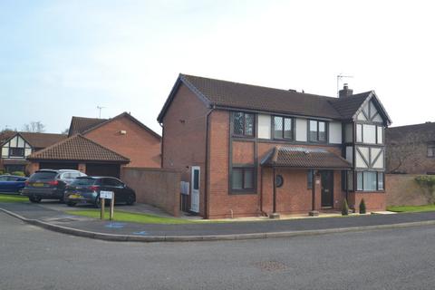 undefined, Broomwood Close, Grantham