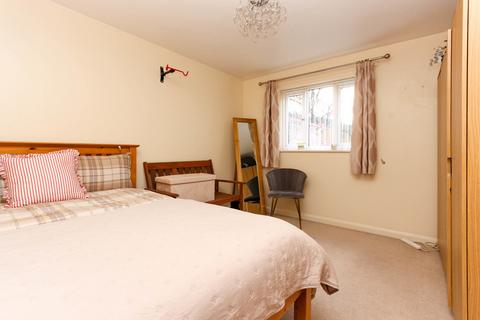 2 bedroom apartment to rent, Doddington Court, Wellingborough NN8