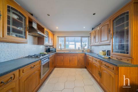 4 bedroom detached house for sale, Kings Court, Hoylake CH47