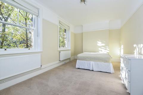 3 bedroom flat to rent, Lower Richmond Road Putney SW15