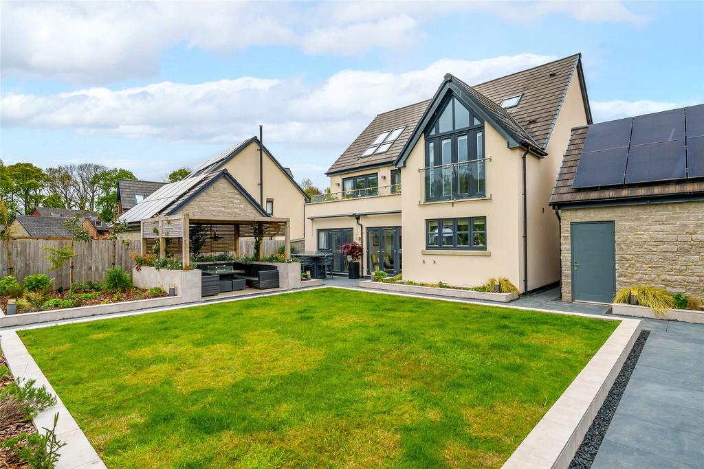 Rear/Garden