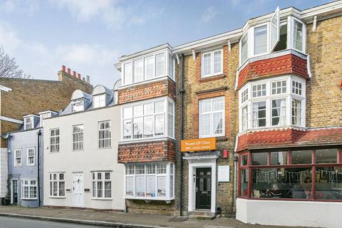 Retail property (high street) for sale, 73 Thames Street, Sunbury-on-Thames, TW16 6AD