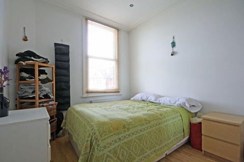 1 bedroom flat to rent, Gordon Road, London W5