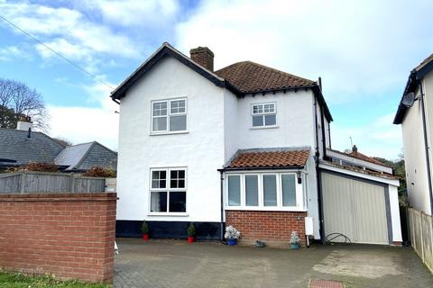 4 bedroom detached house for sale, Hadley Road, Sheringham NR26