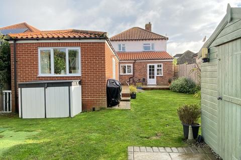 4 bedroom detached house for sale, Hadley Road, Sheringham NR26