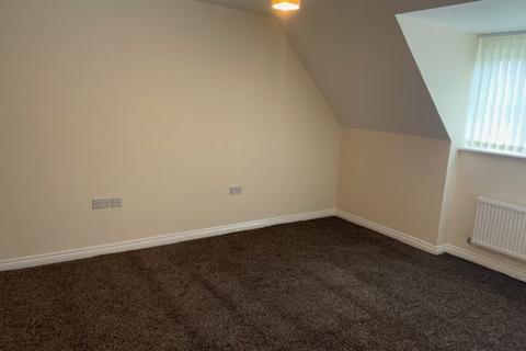 3 bedroom townhouse to rent, Alderglen Road, Cheetham Hill