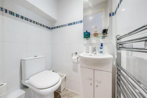 12 Alfriston Close, Crayford, Dartford, DA1 3RU