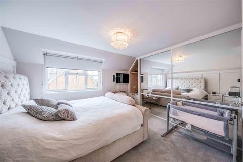 12 Alfriston Close, Crayford, Dartford, DA1 3RU