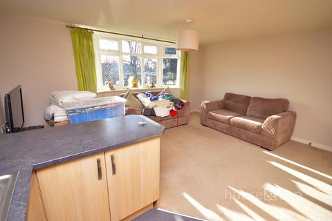 1 bedroom apartment to rent, Lowther Road