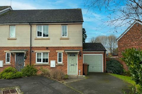 3 bedroom end of terrace house to rent, Oak Drive, Barton Upon Humber, North Lincolnshire, DN18