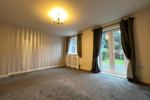 3 bedroom end of terrace house to rent, Oak Drive, Barton Upon Humber, North Lincolnshire, DN18